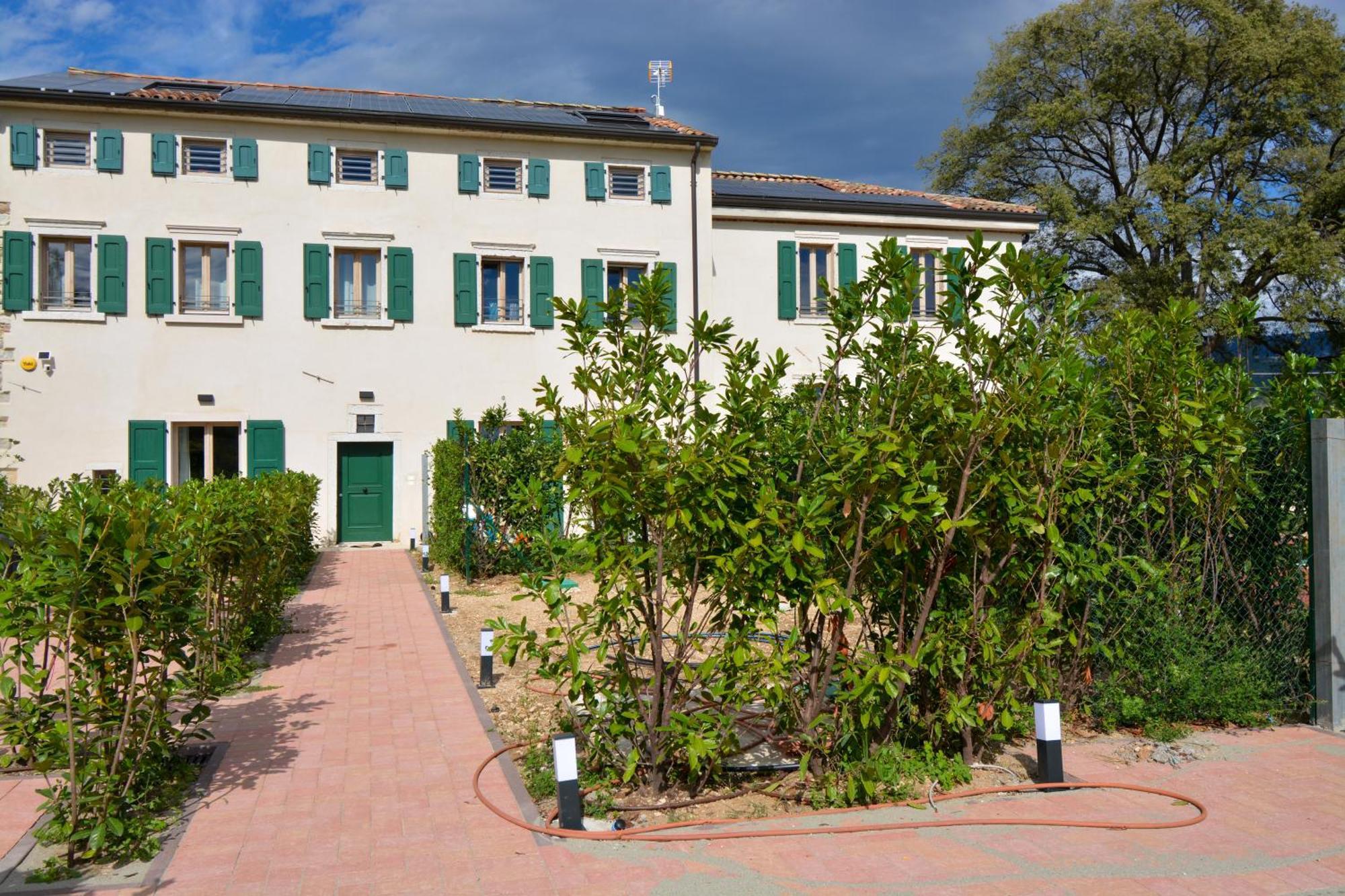 Residence Corte Bellebarbe Rivoli Veronese 外观 照片